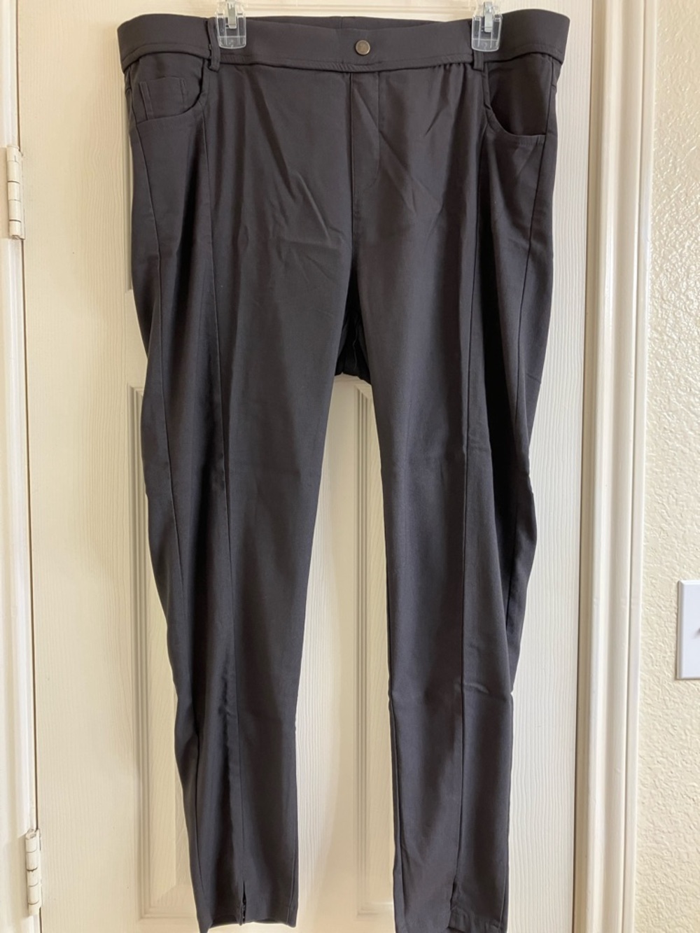 Amaryllis Womens Charcoal Stretch Dress Pants